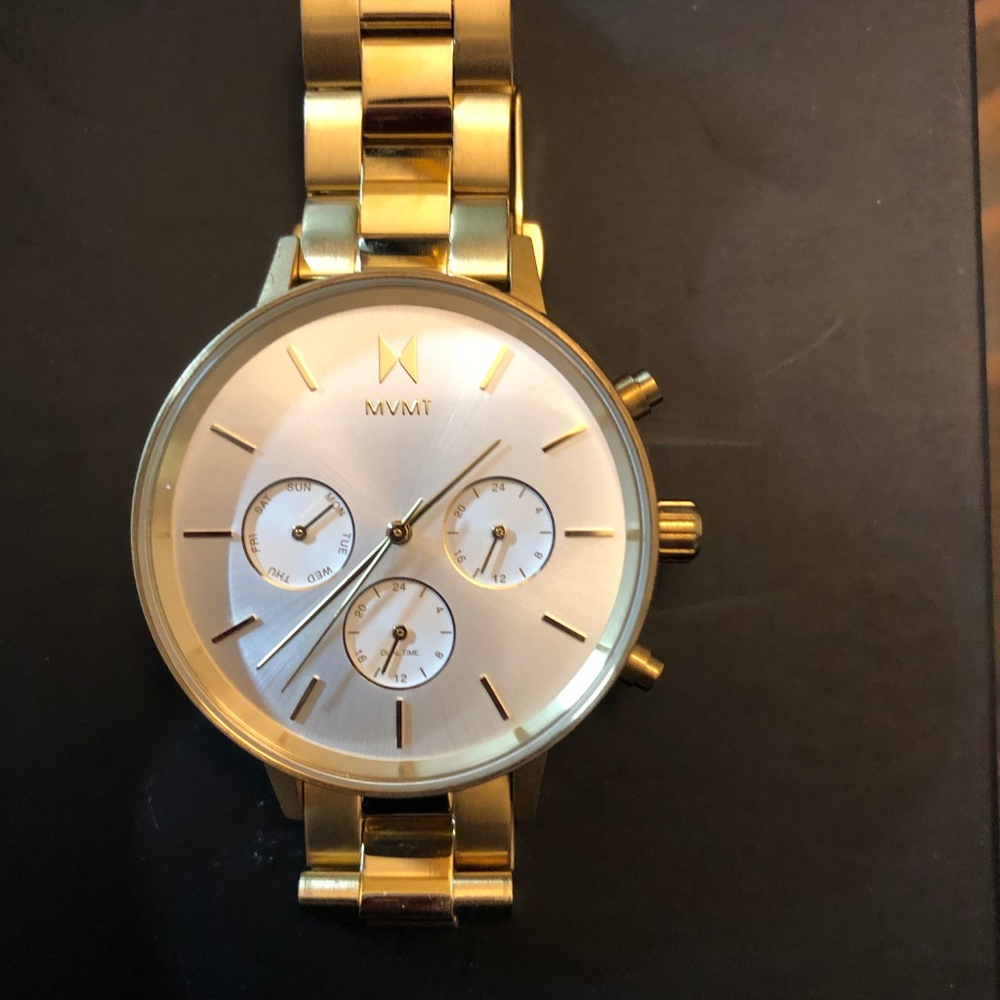 MVMT Women's 38 MM Solis Watch